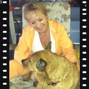 Meet your Posher, Joy